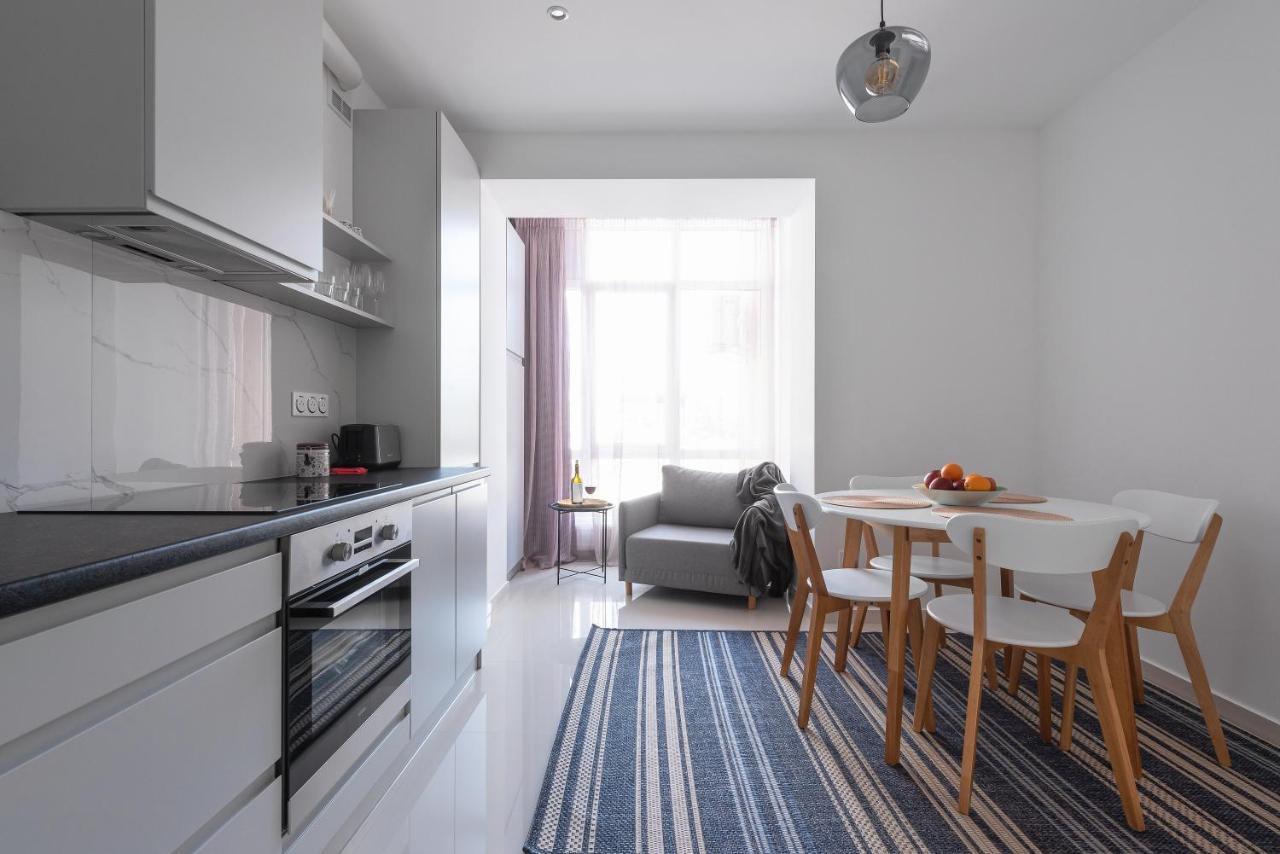Luxury Apartment Slava Ukraini Iwano-Frankiwsk Zewnętrze zdjęcie